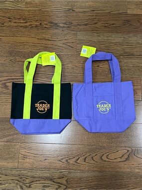 Trader Joe’s Halloween Mini Canvas Tote set of 2